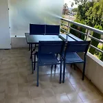 Cosy Et Spacieux En Bord De A Saint-raphael, En Face Du Port Santa-lucia *